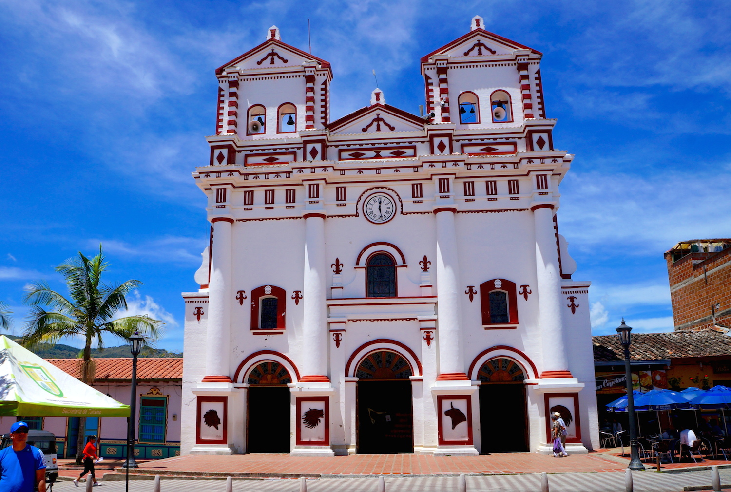 guatape église